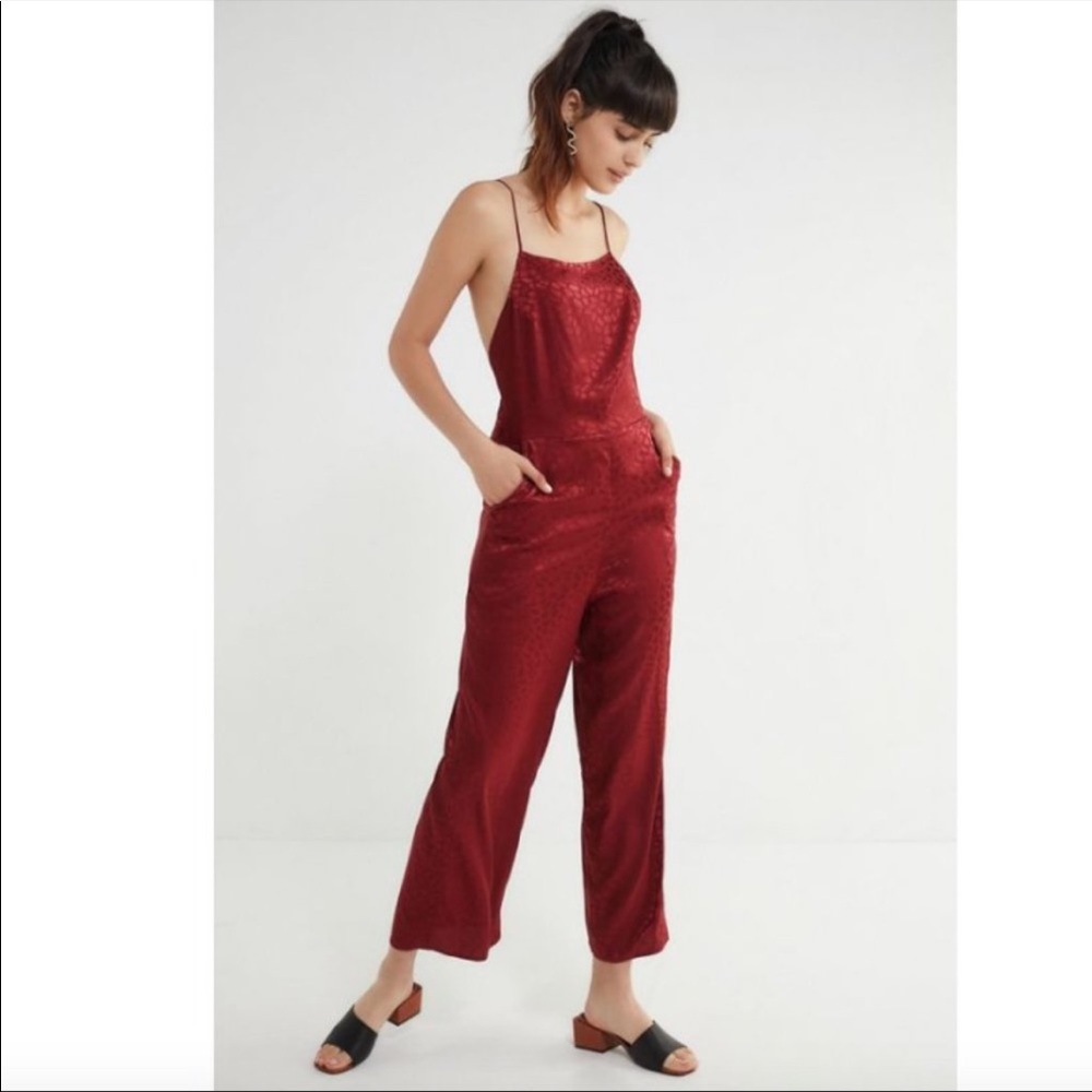 Urban Outfitters UO Lily Maroon Leopard Jacquard Lace Up Jumpsuit Size 4